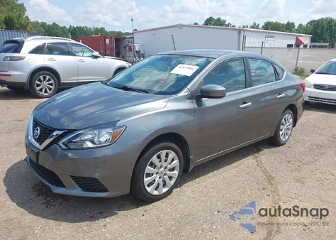 2017 Nissan Sentra S z USA, uszkodzony, nr VIN 3N1AB7AP0HY239149